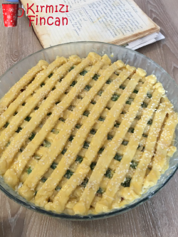 peynirli-pastirmali-sucuklu-tart-pismemis-kirmizifincan