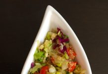 Kinoalı Yeşil Salata Nasıl Yapılır?